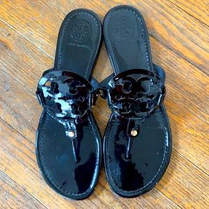 Tory burch sandals size 40